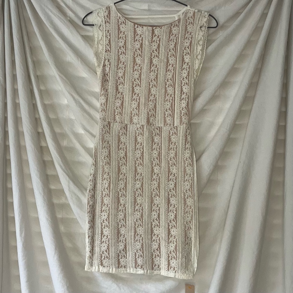 Kaitlyn Ivory Cap Sleeve Lace Dress